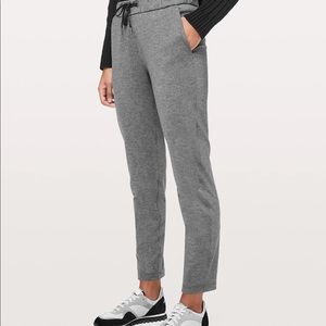 Lululemon On The Fly Pant
